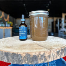 Load image into Gallery viewer, Turkey Tail Tincture - 2oz/60mL
